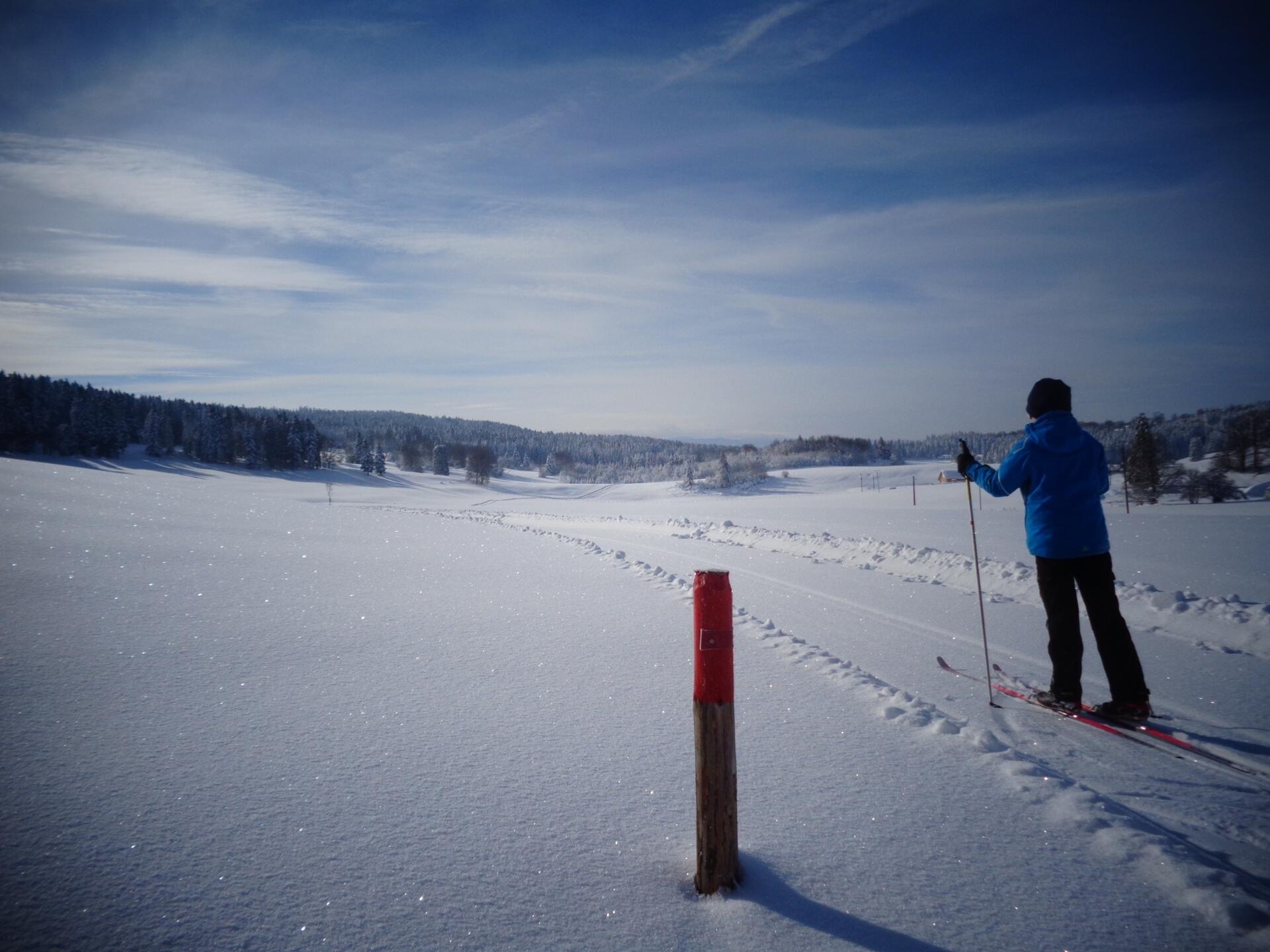 Val de Vennes   Ⓒ  jean-francois-droz-vincent