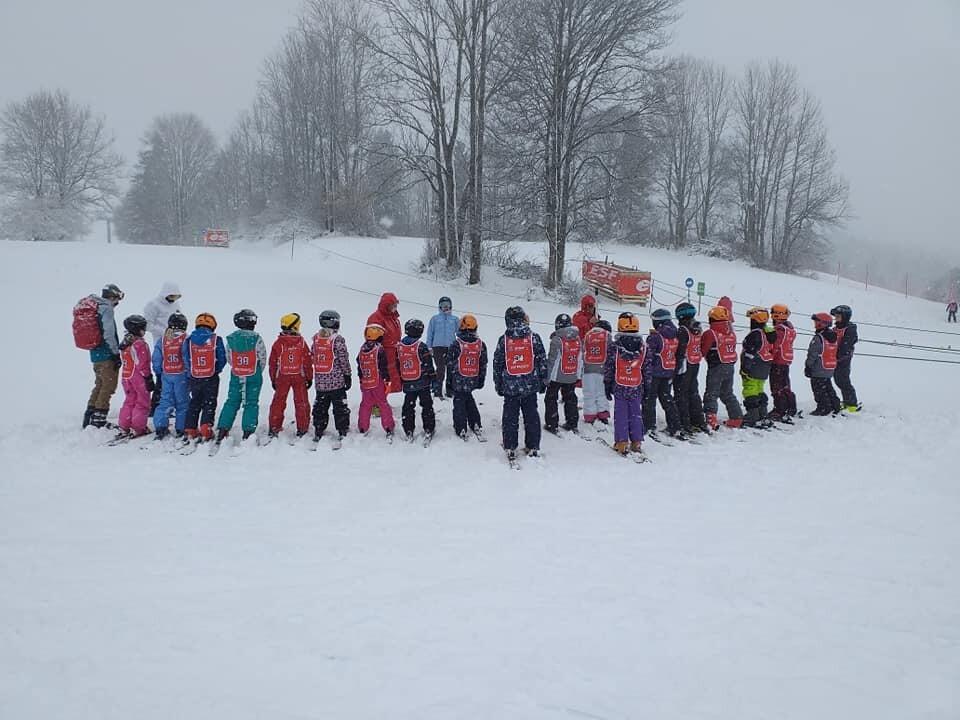 Classe de neige  Ⓒ  ESF Métabief