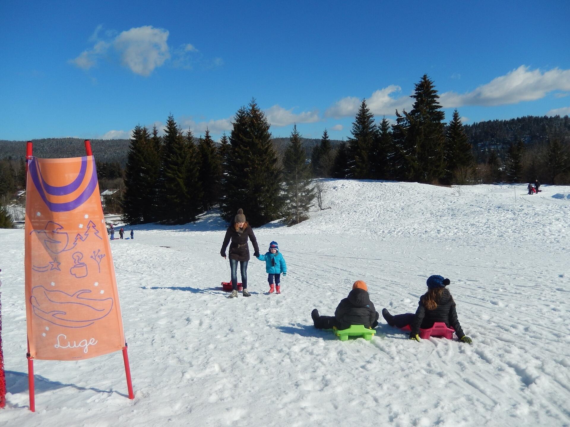 espace-ludique-st-laurent-montagnes-jura  Ⓒ  ENJ