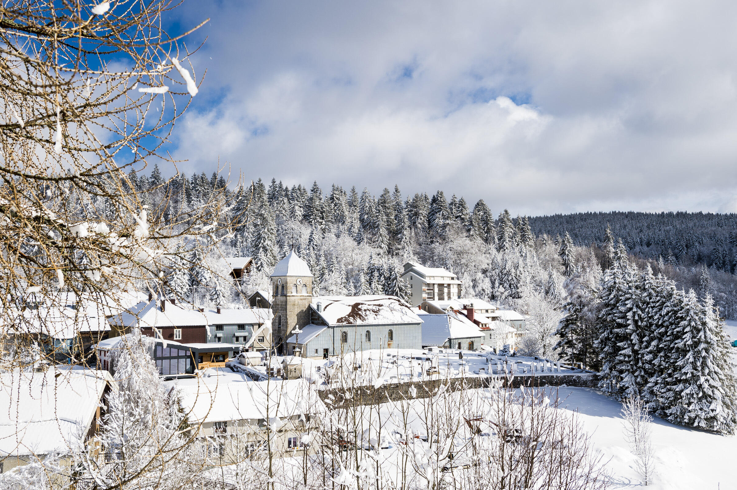 lamoura-hiver-stationdesrousses-sogestar  Ⓒ  Benjamin Becker