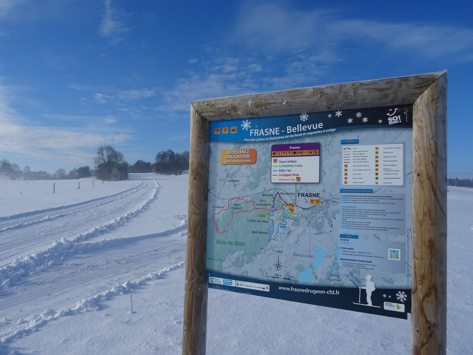 Site nordique de Frasne - Départ des pistes  Ⓒ  Jean Luc Girod