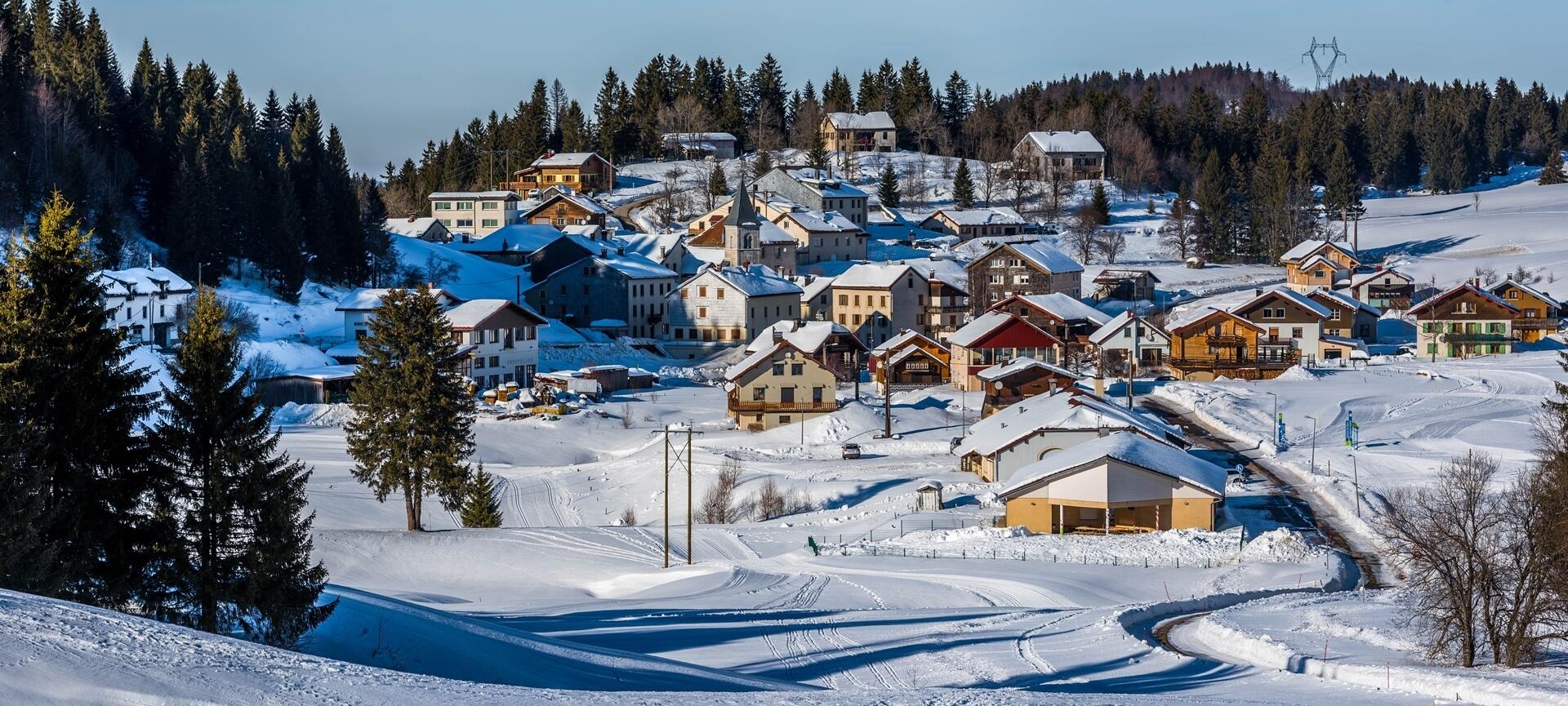 Le village des Moussières   Ⓒ  